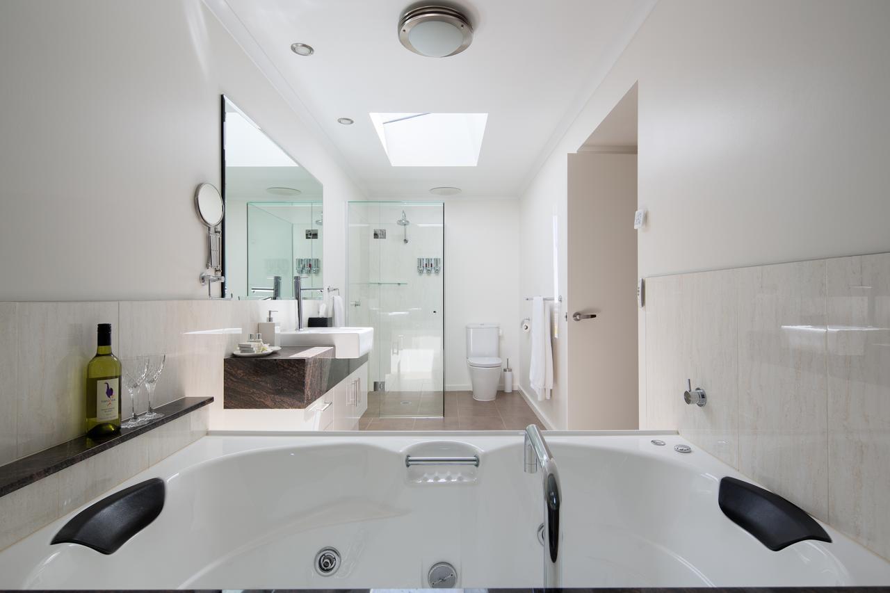 Luna Blu - Luxury B&B Rhyll Eksteriør billede
